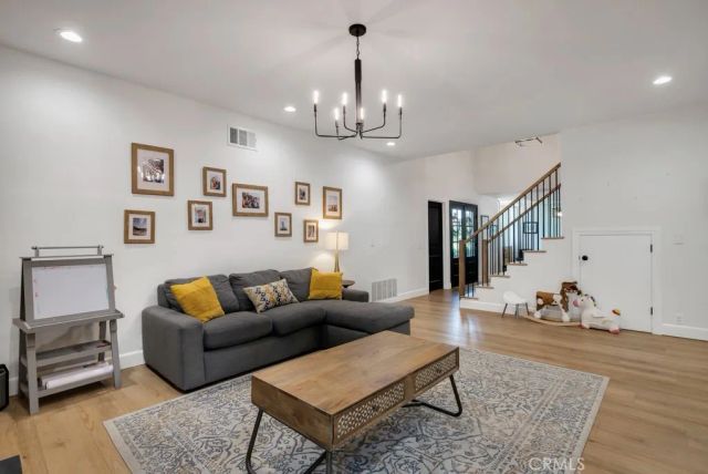 29018 Tackaberry Court, Agoura Hills, CA 91301