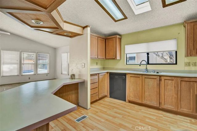 1275 Bishop, Hemet, CA 92545