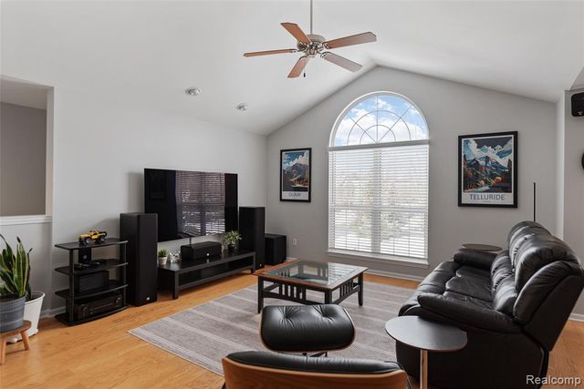 30210 Chesapeake Circle 360, Commerce Twp, MI 48390