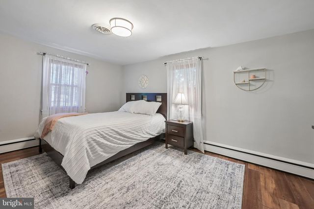 84 BRANCH ST, Medford, NJ 08055