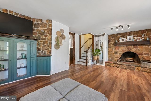 84 BRANCH ST, Medford, NJ 08055