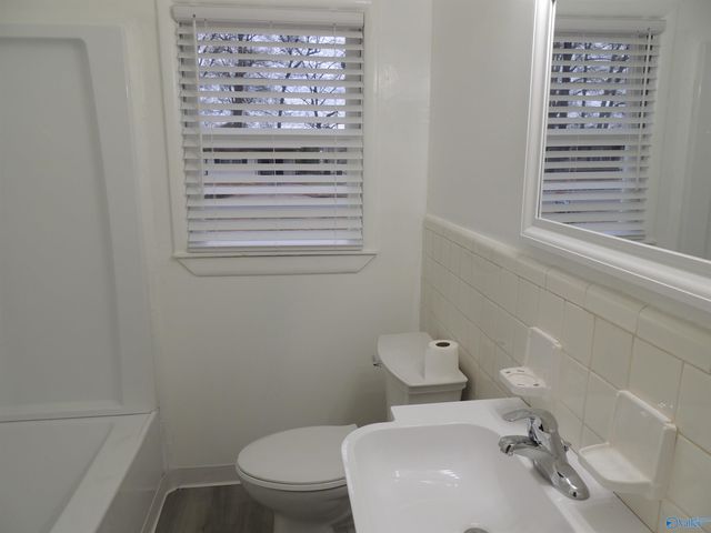 1406 20th Avenue SE, Decatur, AL 35601