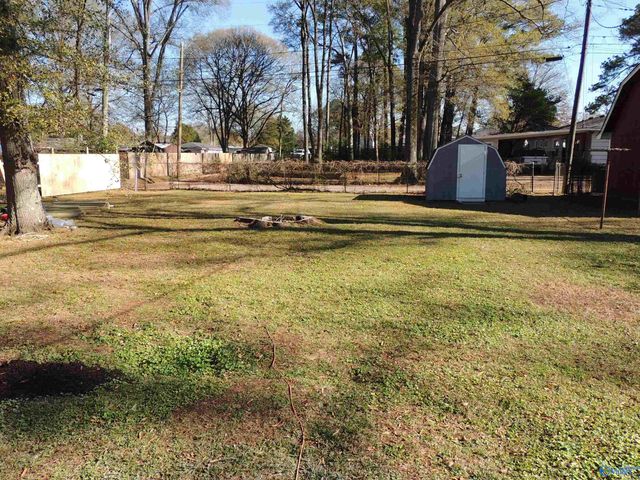 1406 20th Avenue SE, Decatur, AL 35601