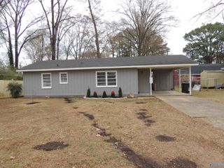 1406 20th Avenue SE, Decatur, AL 35601