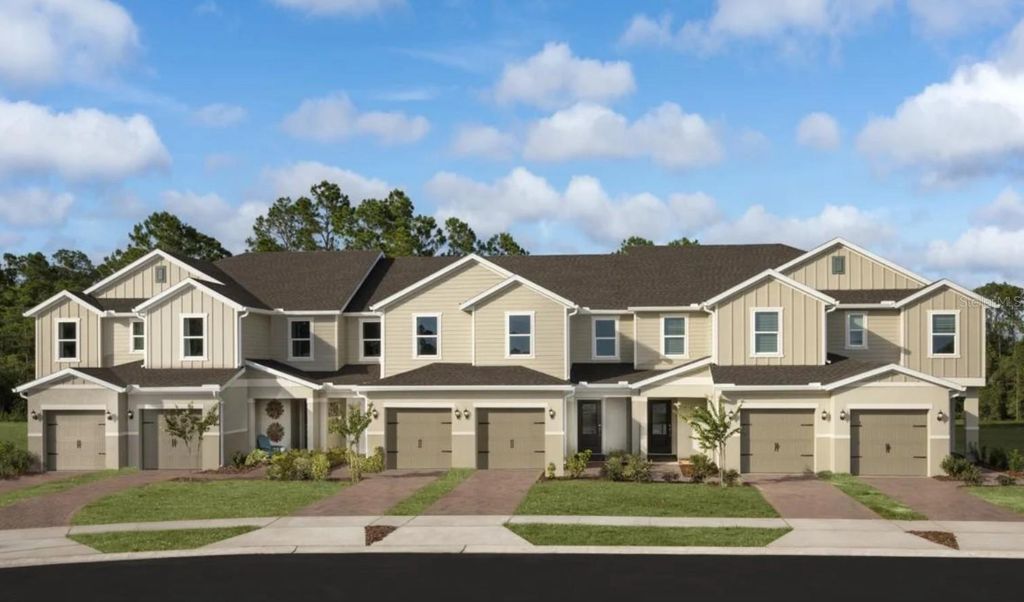 Image 1 of property listing at 2751 RAINDROP RUN LOOP, Clermont, FL 34714