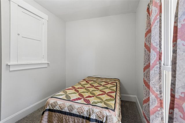 1747 Capitol Avenue, Des Moines, IA 50316