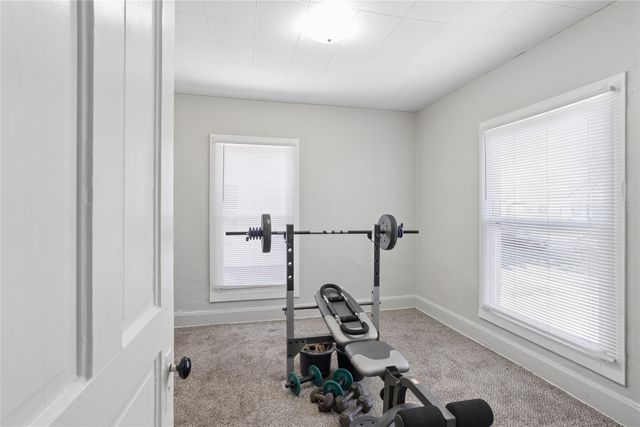 1747 Capitol Avenue, Des Moines, IA 50316
