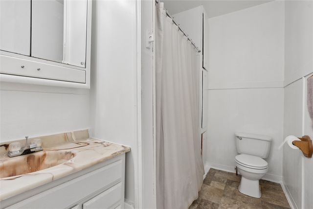 1747 Capitol Avenue, Des Moines, IA 50316
