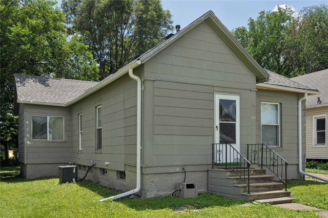 1747 Capitol Avenue, Des Moines, IA 50316