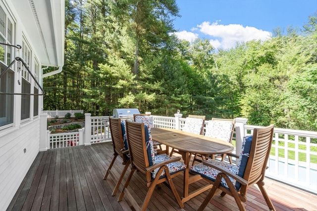 123 Oak Knoll Rd., Carlisle, MA 01741