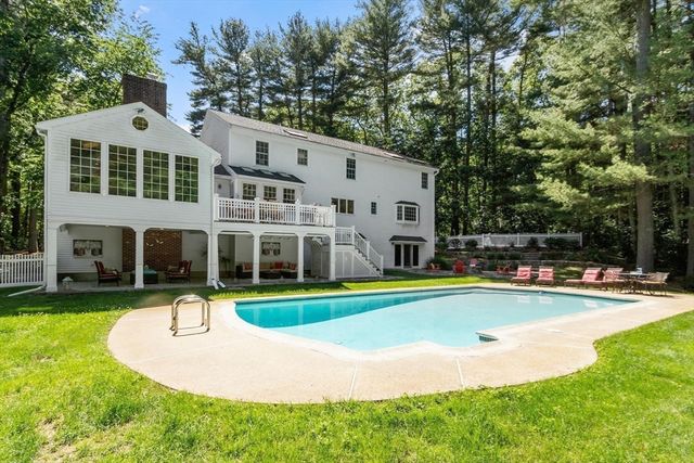 123 Oak Knoll Rd., Carlisle, MA 01741