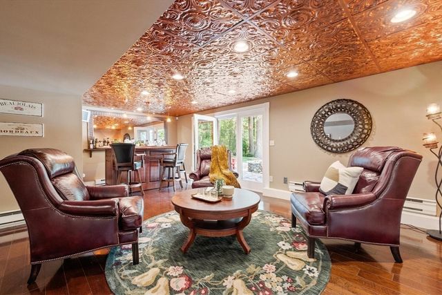 123 Oak Knoll Rd., Carlisle, MA 01741
