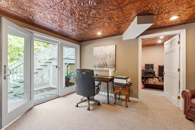 123 Oak Knoll Rd., Carlisle, MA 01741
