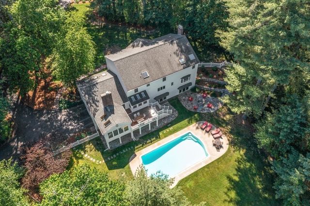 123 Oak Knoll Rd., Carlisle, MA 01741