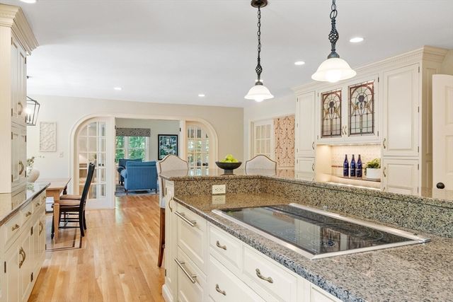 123 Oak Knoll Rd., Carlisle, MA 01741