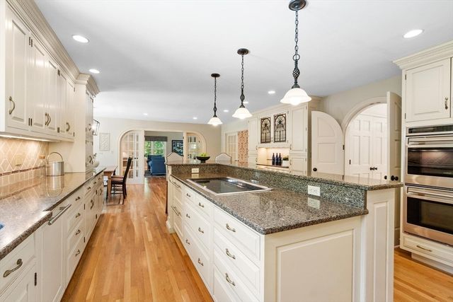 123 Oak Knoll Rd., Carlisle, MA 01741