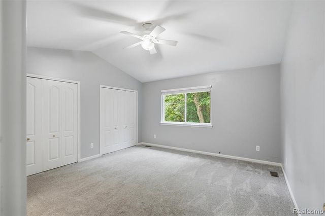 3293 Baldwin Woods Drive, Lake Orion, MI 48359