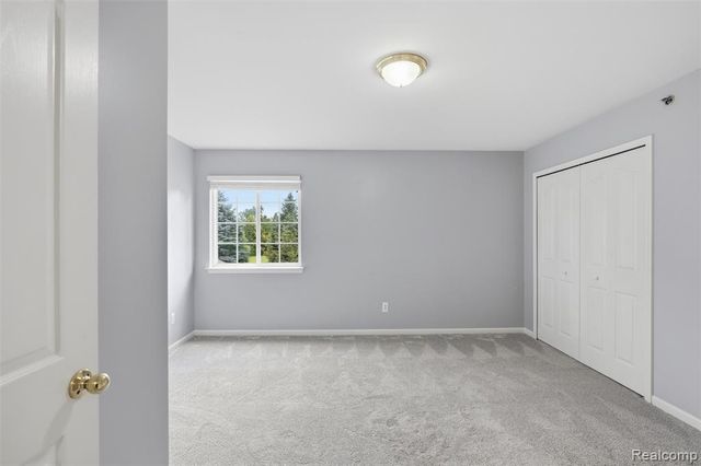 3293 Baldwin Woods Drive, Lake Orion, MI 48359