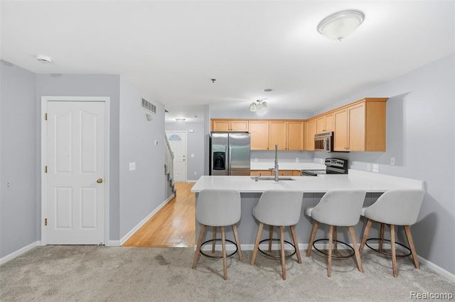 3293 Baldwin Woods Drive, Lake Orion, MI 48359