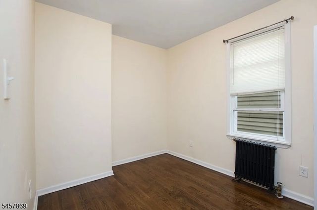 218 Arlington Ave, Jersey City, NJ 07305