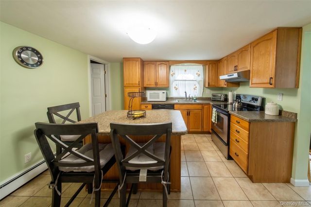 120 Aspen Road, Kings Park, NY 11754