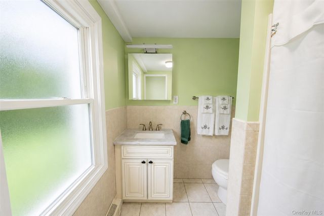 120 Aspen Road, Kings Park, NY 11754