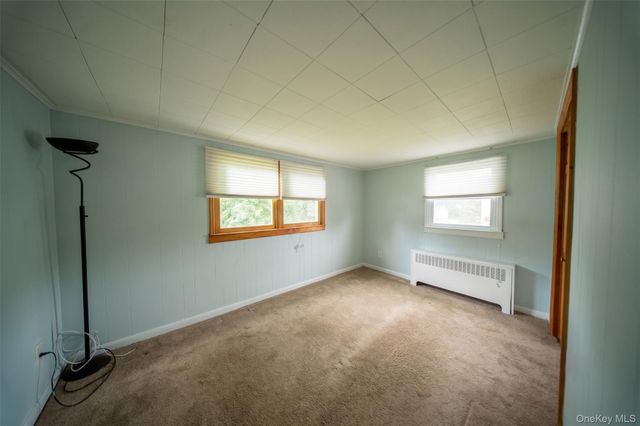 120 Aspen Road, Kings Park, NY 11754