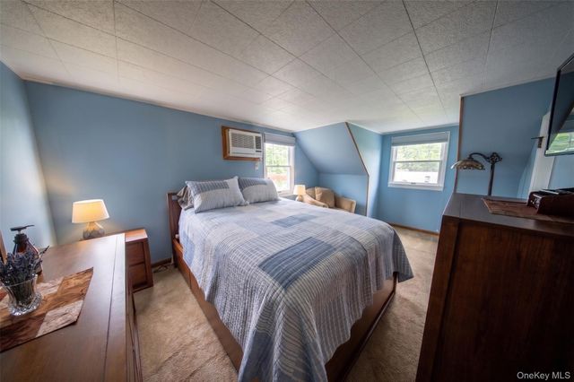 120 Aspen Road, Kings Park, NY 11754