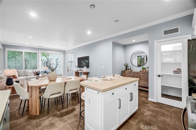 41 Serenity, Irvine, CA 92618