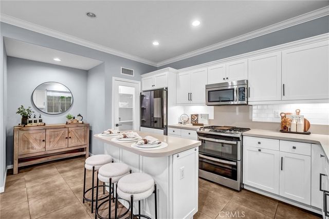 41 Serenity, Irvine, CA 92618