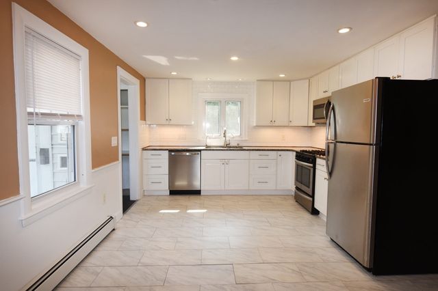 18 Gould Rd, Plymouth, MA 02360