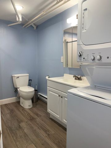 18 Gould Rd, Plymouth, MA 02360