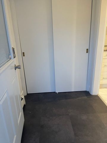 18 Gould Rd, Plymouth, MA 02360