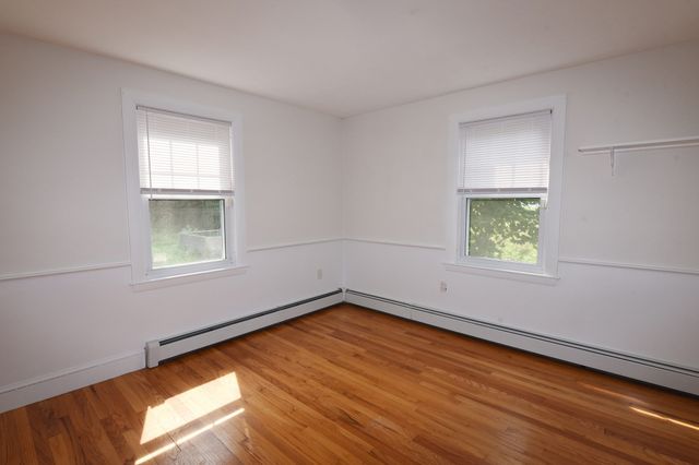 18 Gould Rd, Plymouth, MA 02360