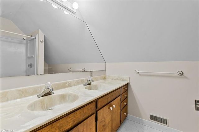 2109 Medford Lane, Greensboro, NC 27408