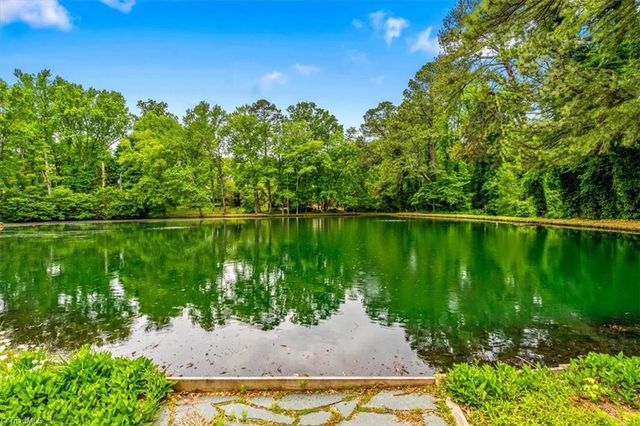 2109 Medford Lane, Greensboro, NC 27408