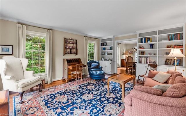 2109 Medford Lane, Greensboro, NC 27408