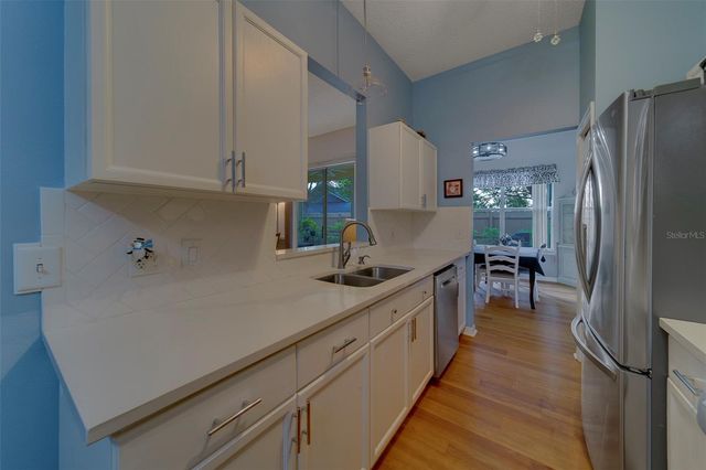 1050 STARKEY ROAD 205, Largo, FL 33771