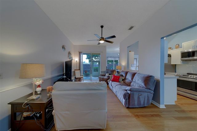 1050 STARKEY ROAD 205, Largo, FL 33771