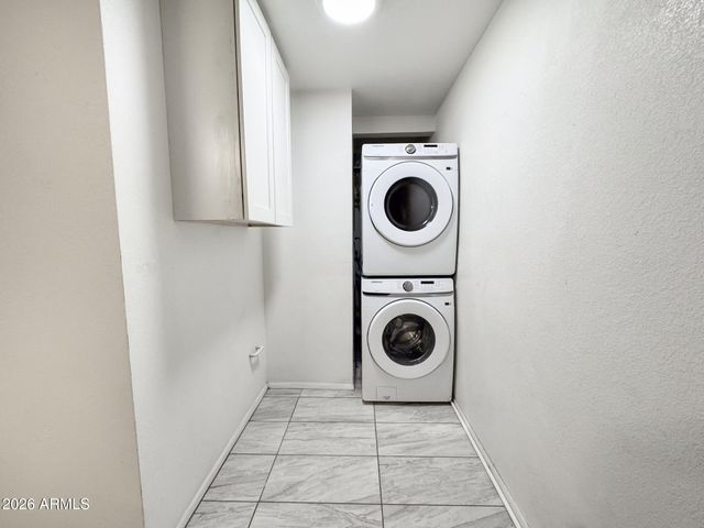 10421 W PUGET Avenue, Peoria, AZ 85345