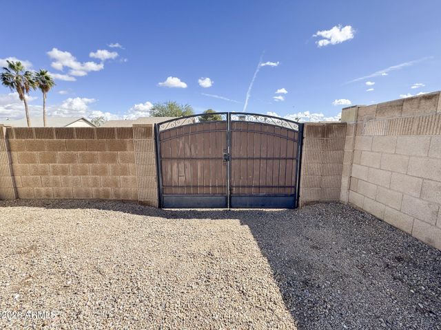 10421 W PUGET Avenue, Peoria, AZ 85345