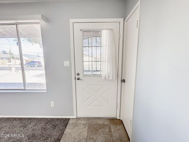 10421 W PUGET Avenue, Peoria, AZ 85345