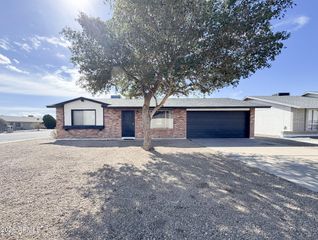 10421 W PUGET Avenue, Peoria, AZ 85345