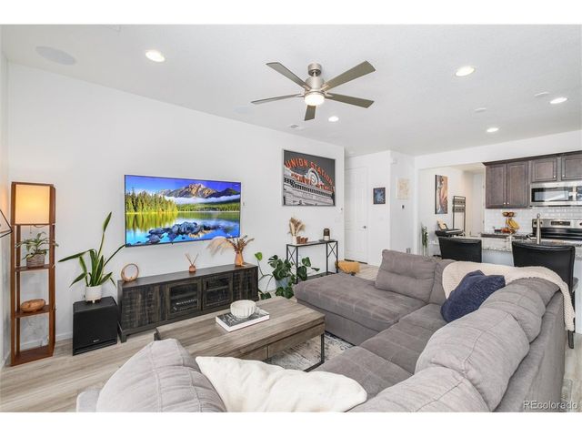 4616 S Malaya Ct, Aurora, CO 80015