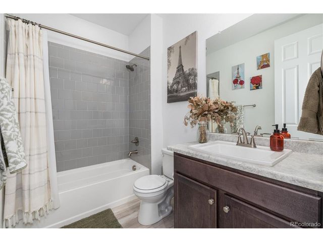 4616 S Malaya Ct, Aurora, CO 80015