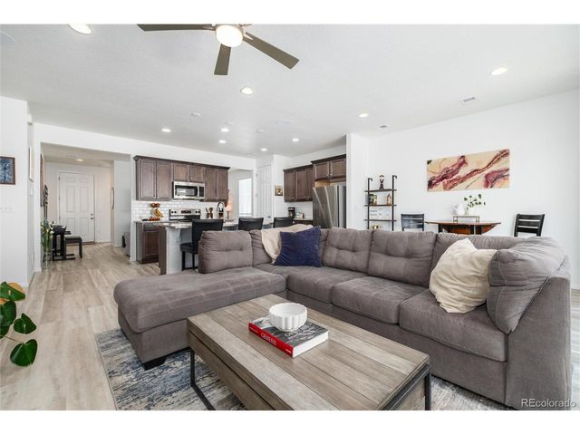 4616 S Malaya Ct, Aurora, CO 80015