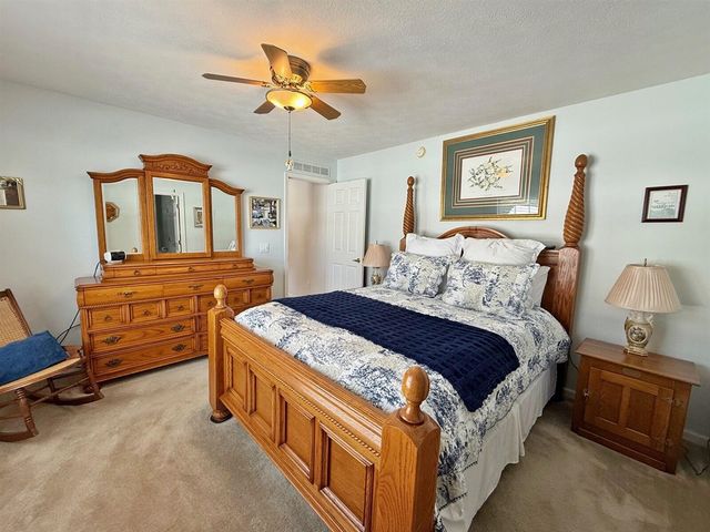 7750 Sunset Shores Drive, Canadian Lakes, MI 49346