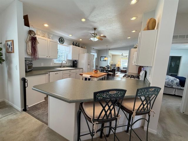 7750 Sunset Shores Drive, Canadian Lakes, MI 49346