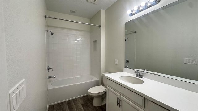1025 PANDO LOOP, Orlando, FL 32824