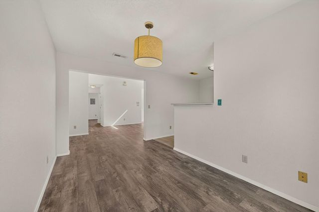 9108 Osuna Place NE, Albuquerque, NM 87111